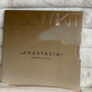 Anastasia Sun Dipped Glow Kit